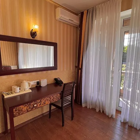 Odeska Astoria Arcadia Szálloda 4*