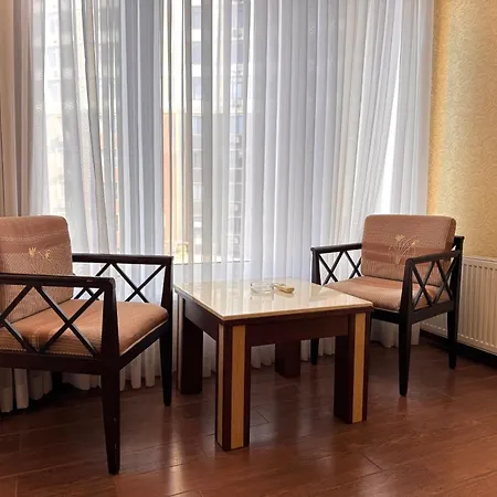Ξενοδοχείο Odeska Astoria Arcadia 4*