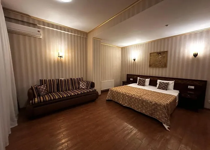 Odeska Astoria Arcadia Отель 4*